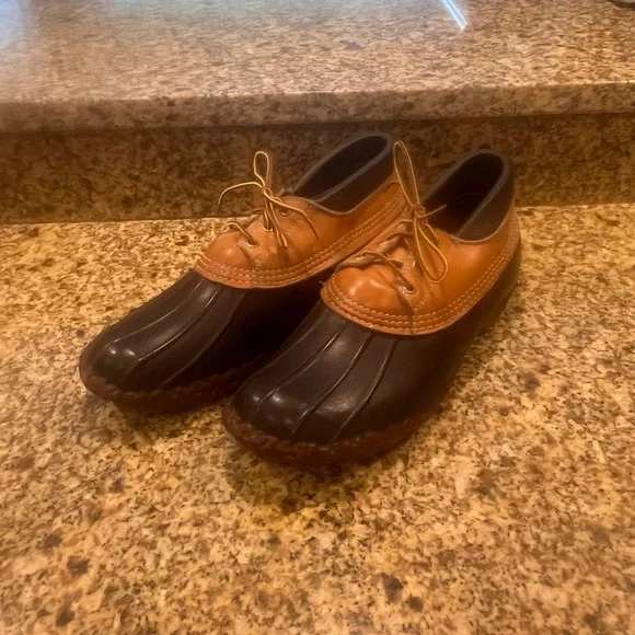 L.L. Bean | Shoes | Vintage Ll Bean Maine Hunting Shoe Brown  display picture 1